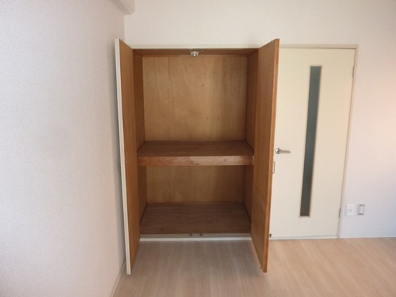 ビッグバーンズマンション清輝橋