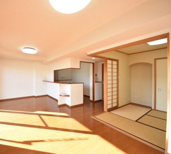 サントノーレ西市