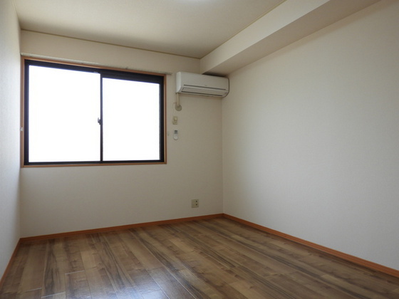 アリッサム21 B棟