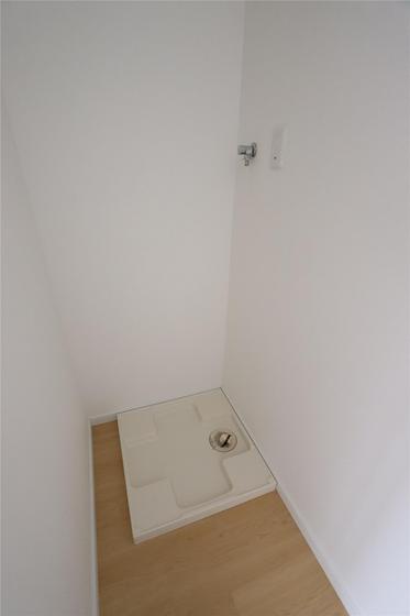 フルーリー中撫川A棟