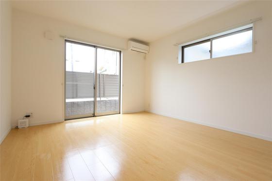 フルーリー中撫川A棟