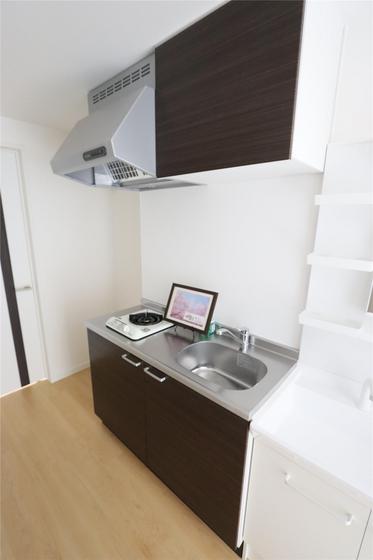 フルーリー中撫川A棟