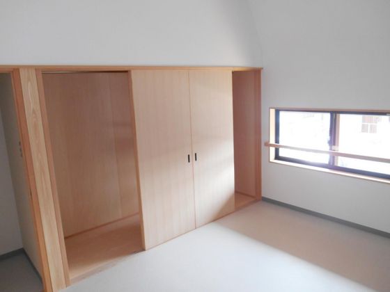 伊島町2丁目メゾネット