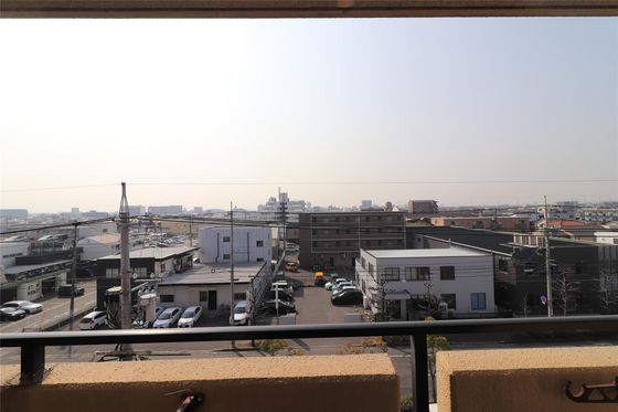 ブランニュータウン