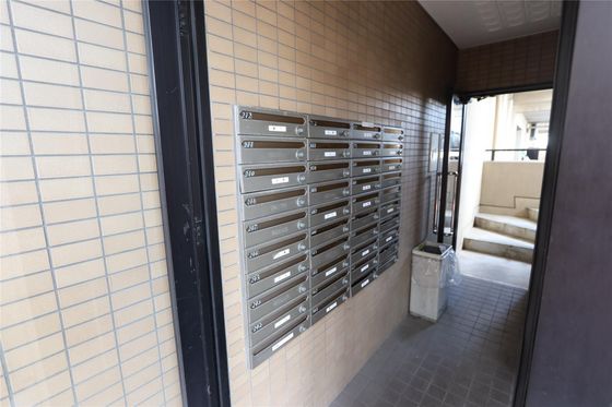 ブランニュータウン