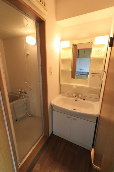 ブランニュータウン