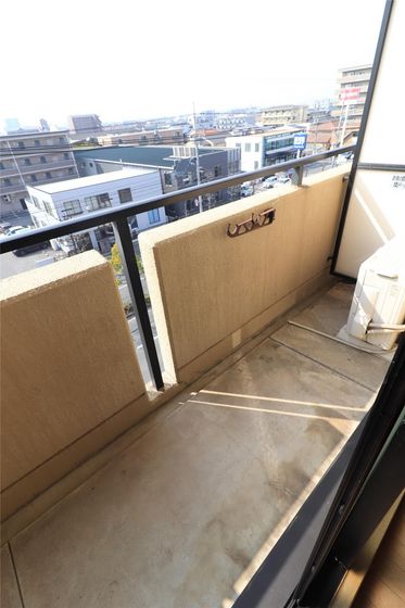 ブランニュータウン