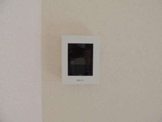 ヴィラージュ A棟