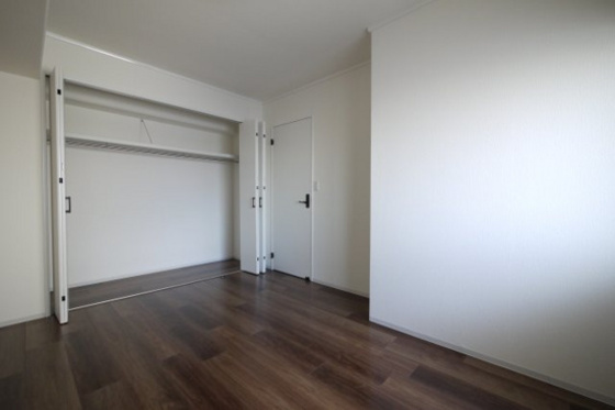 岡山スタービル