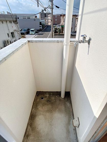 メゾンウインズ