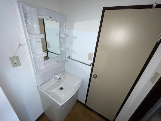 ハウスイソシマ