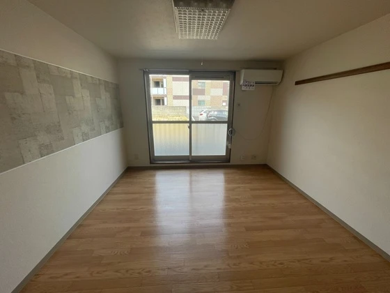 グリーンエージ