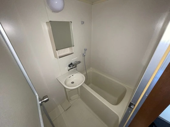 グリーンエージ