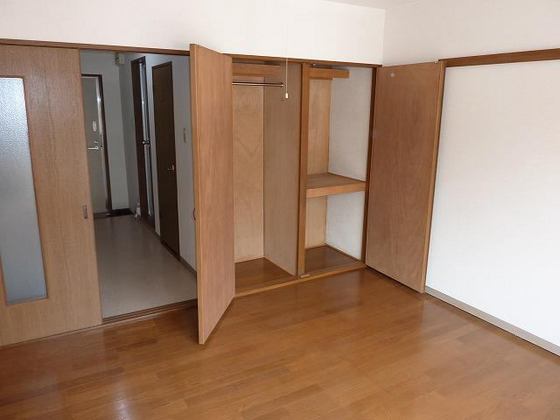 グリーンエージ