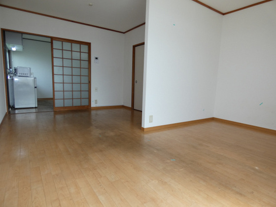 リバティアパート