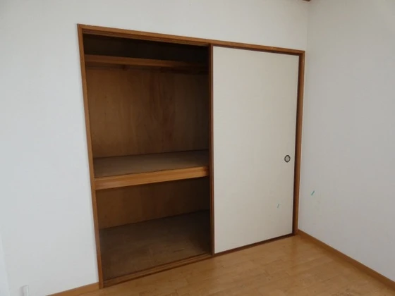 リバティアパート