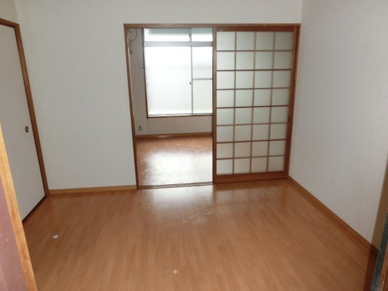 リバティアパート