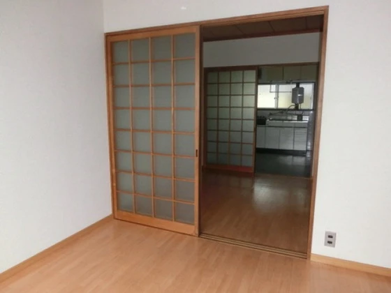 リバティアパート