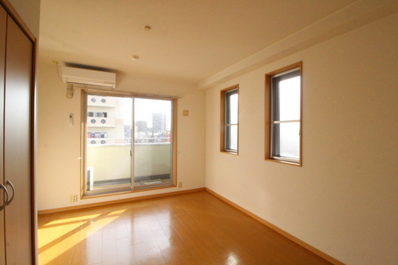 ソレアート伊福