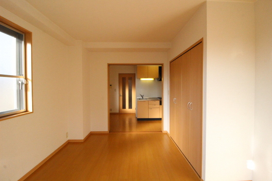 ソレアート伊福