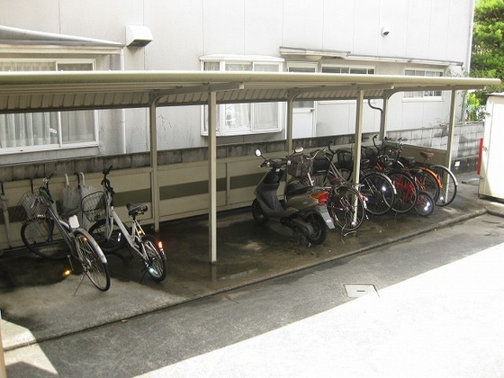 ロイヤルヴィラ下伊福