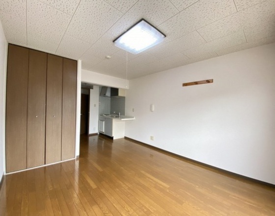 ロイヤルヴィラ下伊福