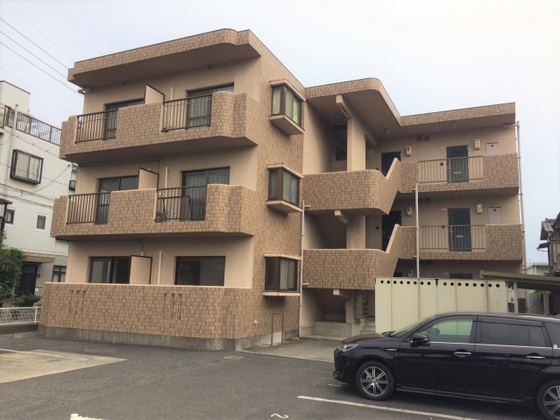 ロイヤルヴィラ下伊福