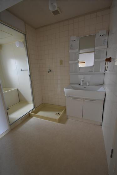 レジデンス下中野A棟