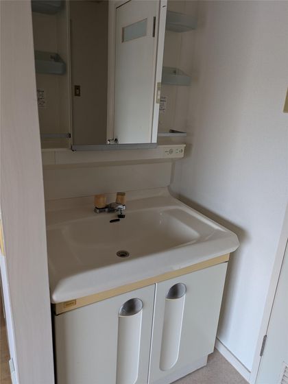 レジデンス下中野B棟