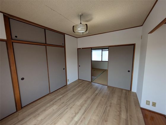 レジデンス下中野B棟