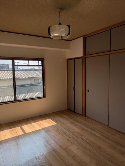 レジデンス下中野B棟