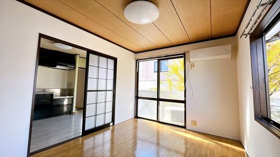 アーモアウメント B棟