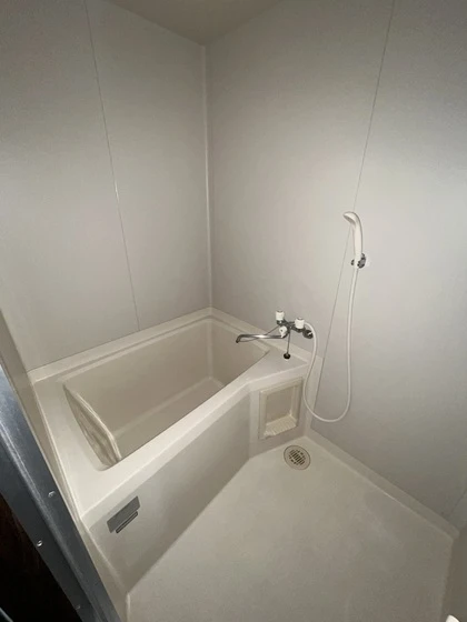 アーモアウメント B棟