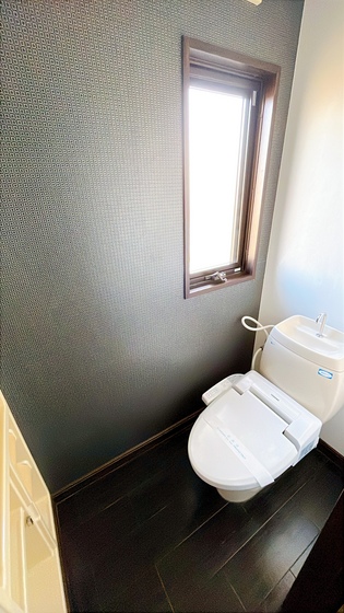 アーモアウメント B棟