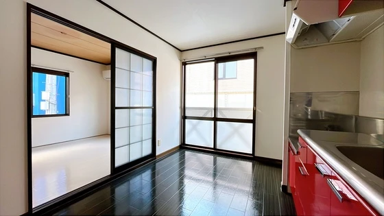 アーモアウメント B棟