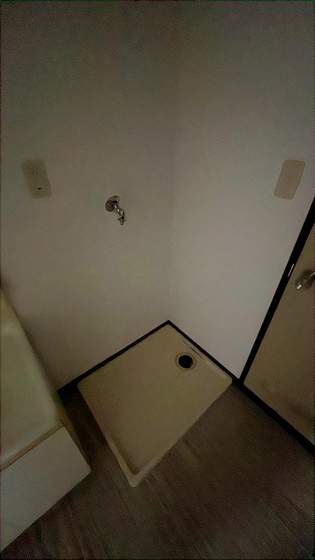 アーモアウメント B棟