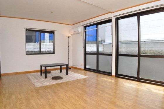 アーモアウメント B棟