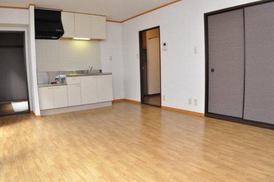 アーモアウメント B棟