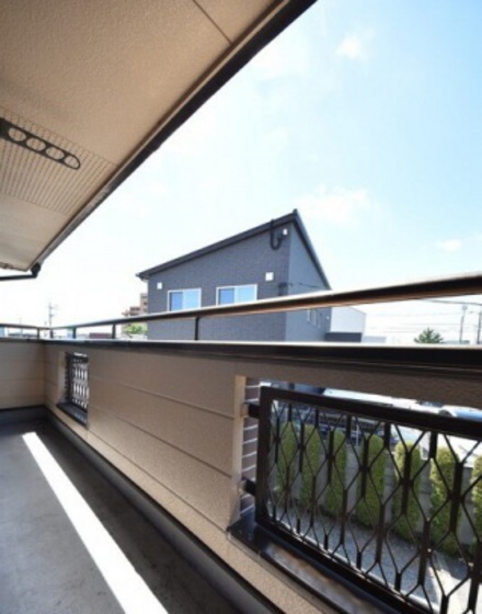 メゾニティーブラッサム A