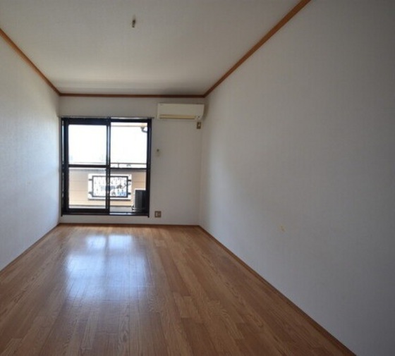 メゾニティーブラッサム A