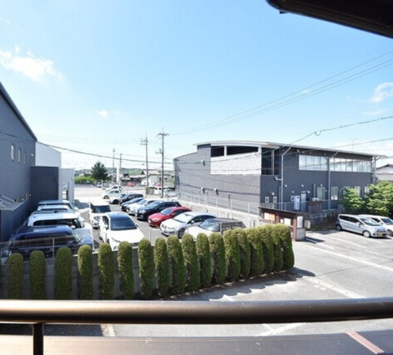 メゾニティーブラッサム A