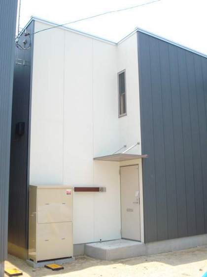 UNICUBE高柳西町 A