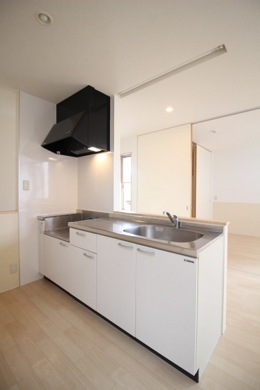 UNICUBE高柳西町 A