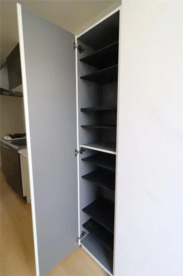 フルーリー中撫川B棟