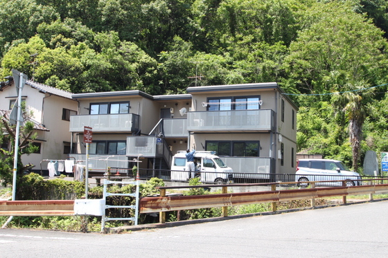 メゾンラフォーレ