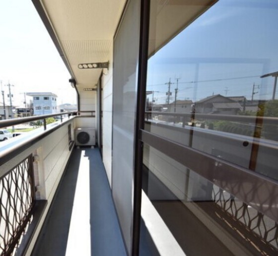 メゾニティーブラッサム B