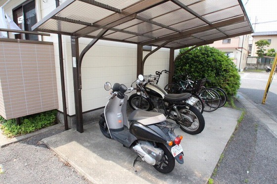 メゾニティーブラッサム B