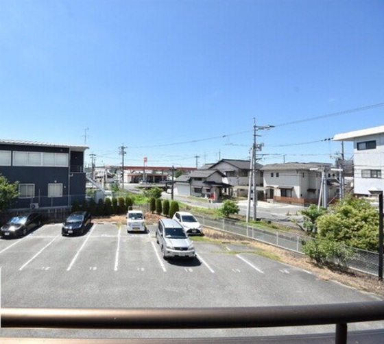 メゾニティーブラッサム C