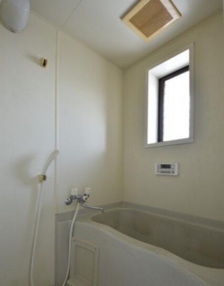 メゾニティーブラッサム C