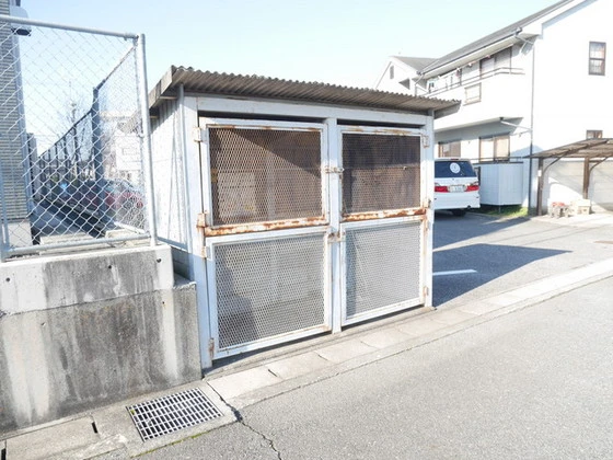 メゾニティーブラッサム D